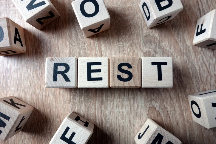 메시징 API는 왜 REST 방식을 쓸까?